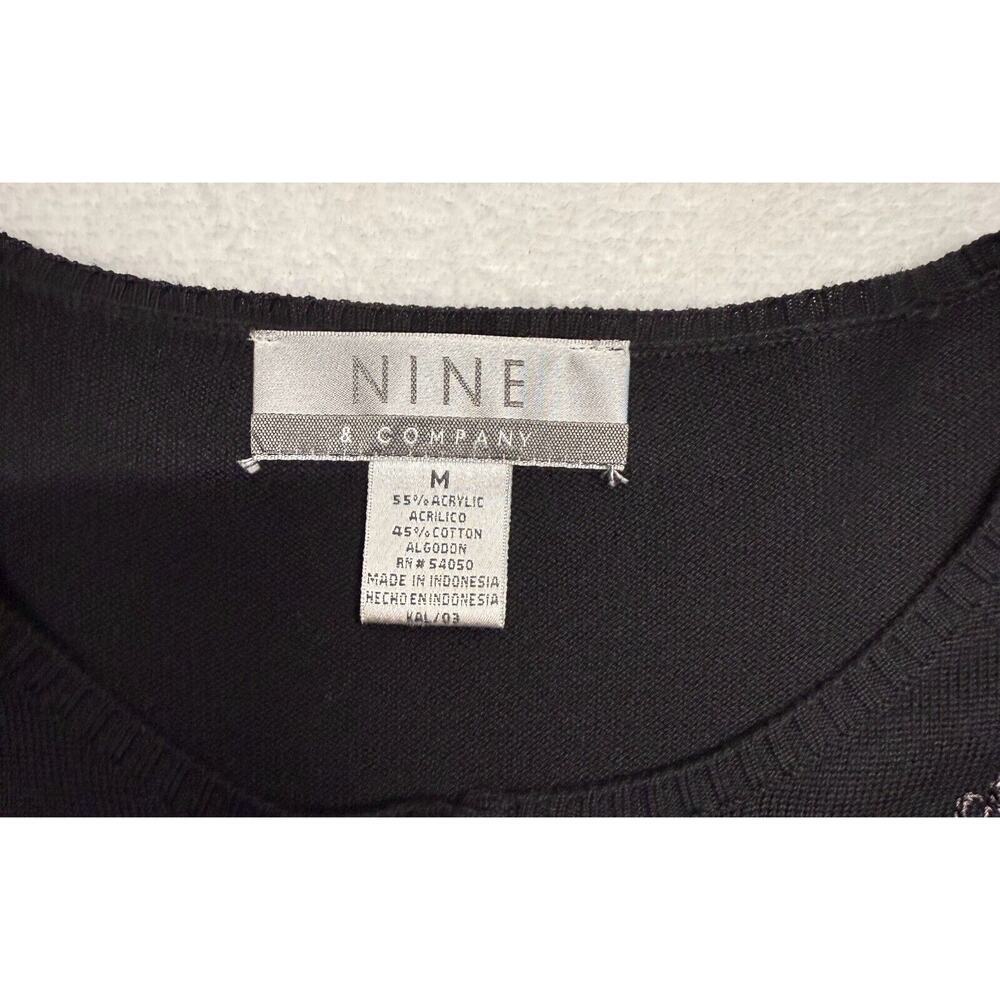 Women Nine & Company Embroidered Black Cardigan Button Sweater Medium Floral - Picture 2 of 6